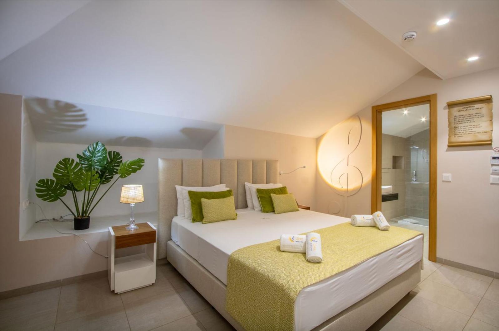 Luna Boutique Hotel Мінделу Екстер'єр фото